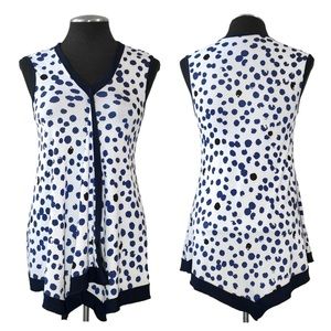 Mesmerize - Alana Sleeveless Spotted Stretch Sharkbite Hem Top - Small